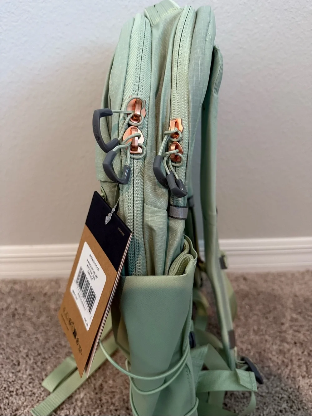 The North Face Women Borealis Luxe misty sage mint backpack NWT